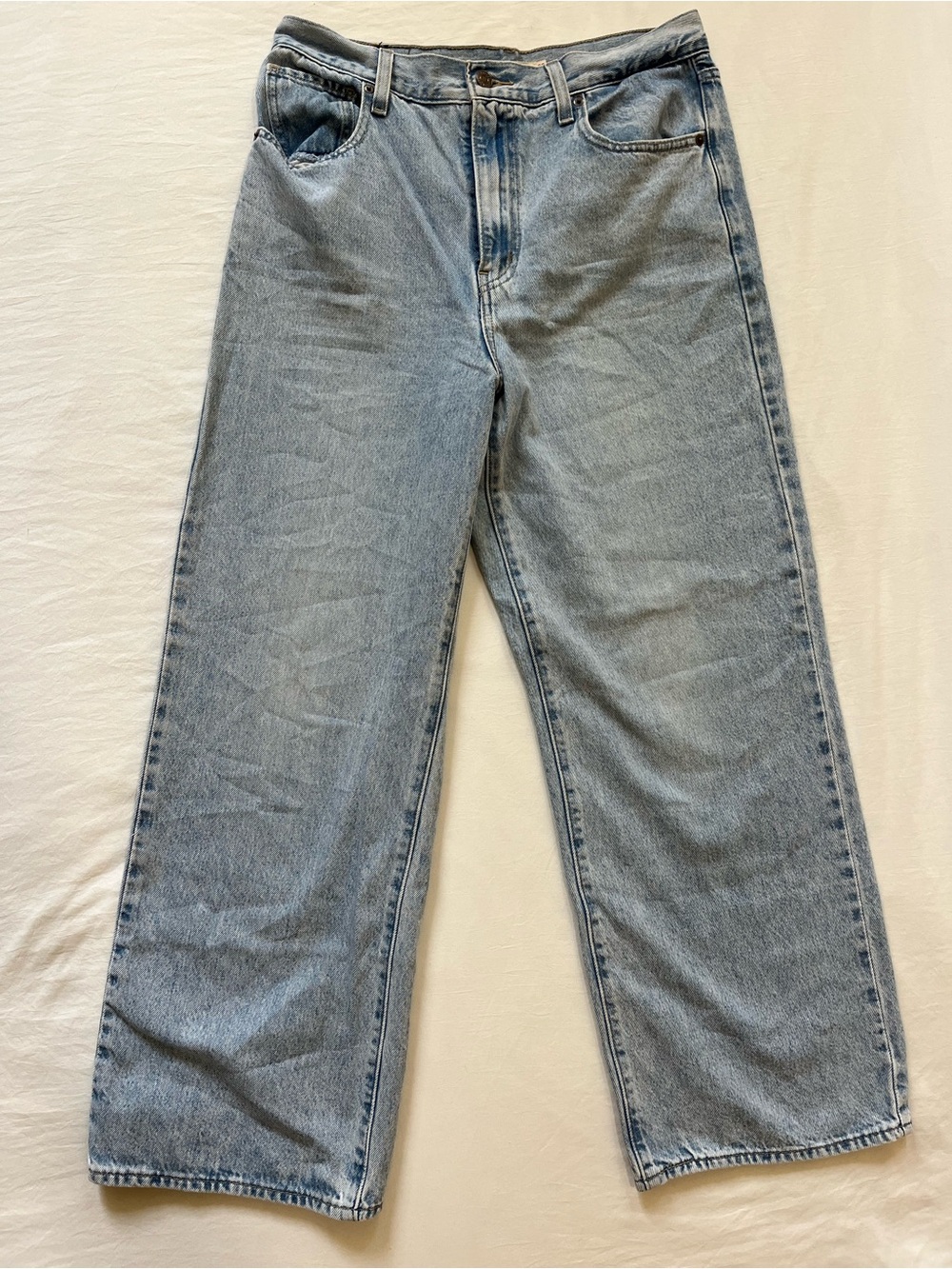 light wash straight leg, Levi’s jeans